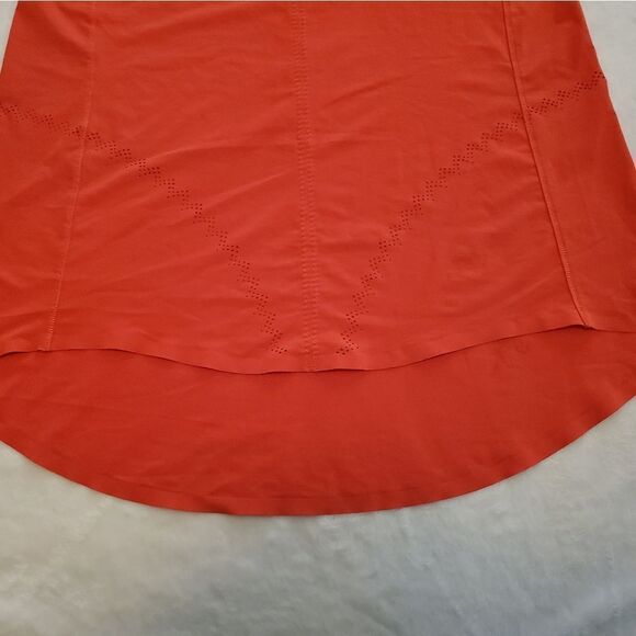 Lululemon Running Tank 6 - Picture 8 of 9